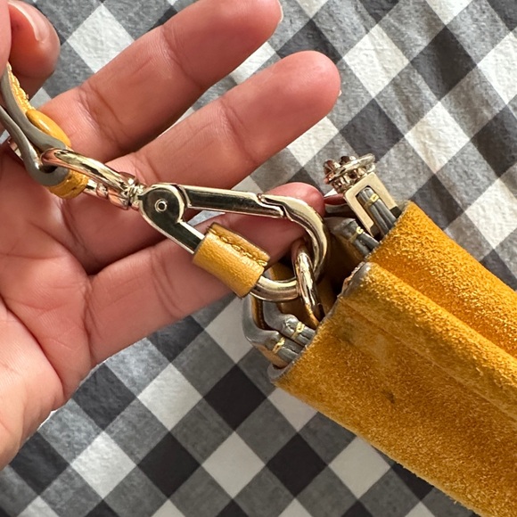 Chloe Mustard Yellow Crossbody Bag - Picture 9 of 9